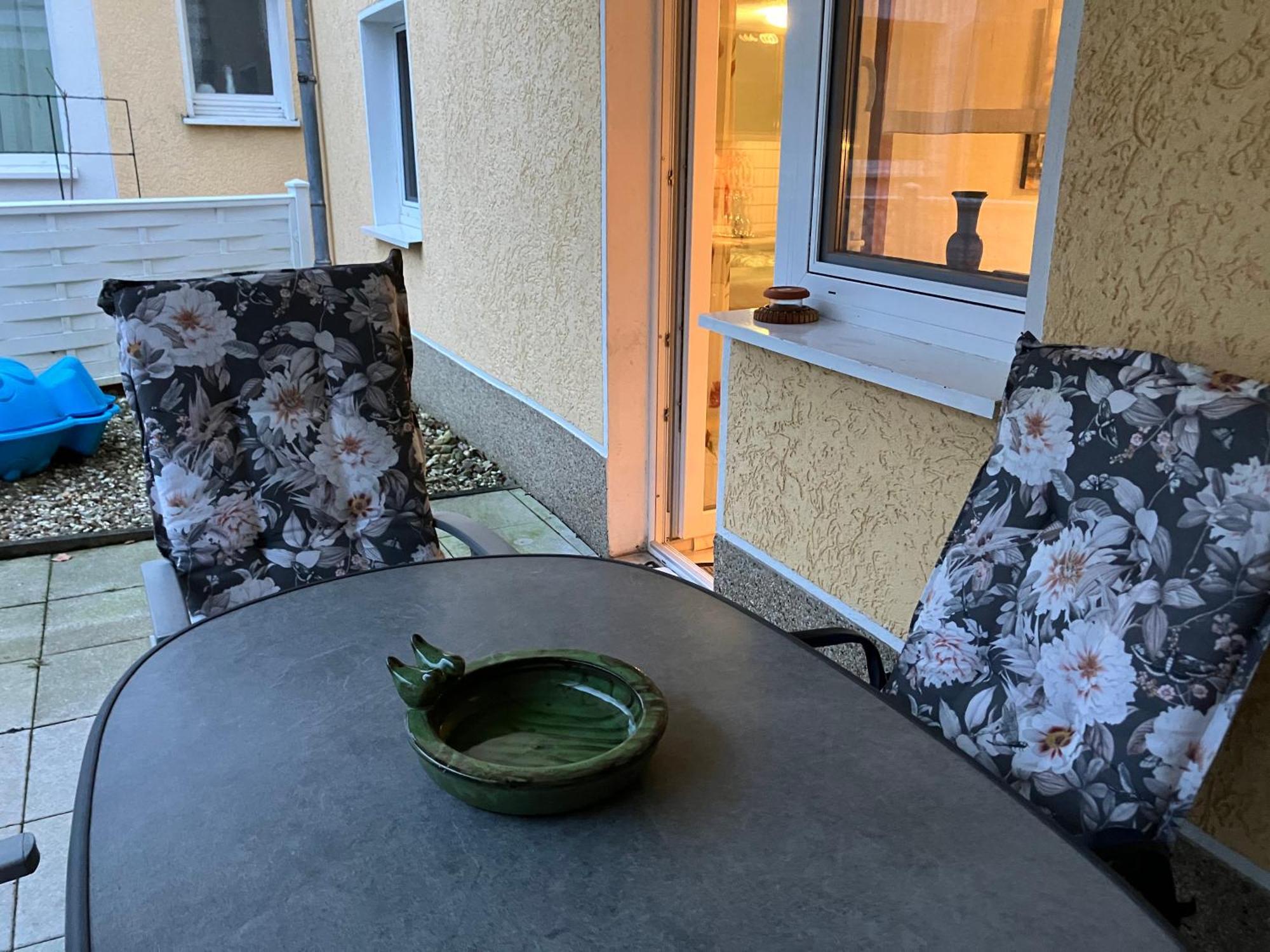 Ferienwohnung Im Gruenen Eg Mit Terrasse Herdecke Exterior foto